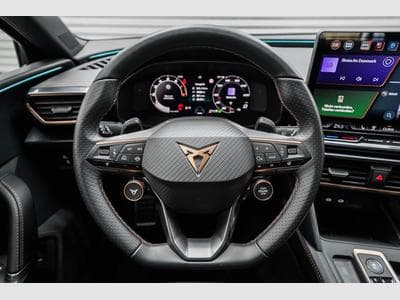 Cupra Leon ST 2,0 TSI (2025) - Photo 8