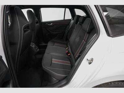 Skoda Scala 1,0 TSI DSG (2025) - Foto 15