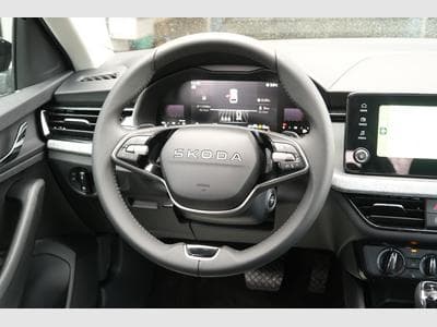 Skoda Scala 1.0 TSI DSG (2025) - Foto 11