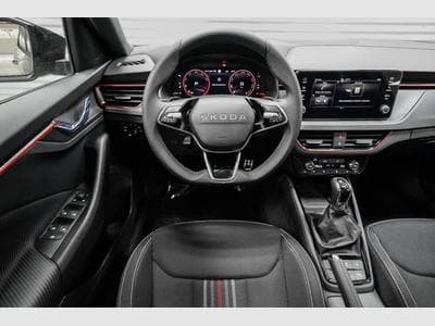 Skoda Scala 1,0 TSI DSG (2025) - Foto 7