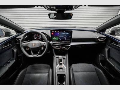 Cupra Leon ST 2,0 TSI (2025) - Photo 5