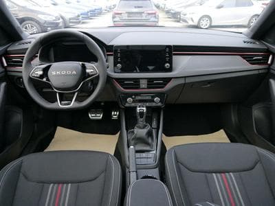 Skoda Kamiq Monte Carlo (2025) - Foto 12