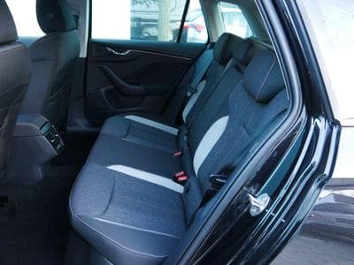 Skoda Kamiq Kamiq 130 Jahre (2025) - Foto 8