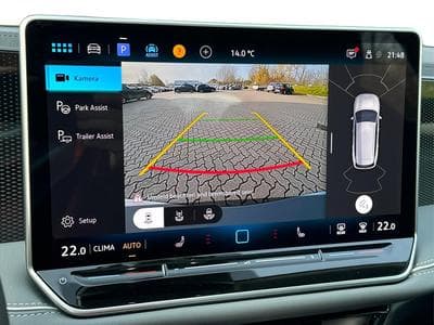 VW Passat Variant Business (2025) - Photo 12