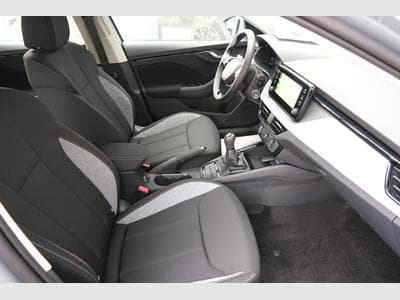 Skoda Scala 1.0 TSI Selection (2025) - Foto 6