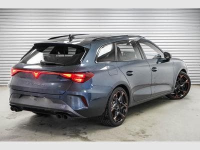 Cupra Leon ST 2,0 TSI (2025) - Photo 2
