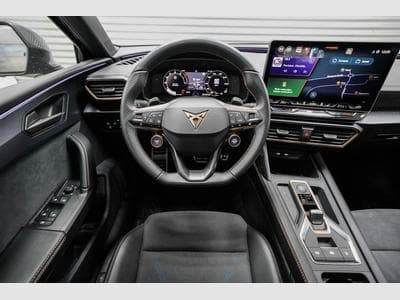 Cupra Leon ST 2,0 TSI (2025) - Photo 7