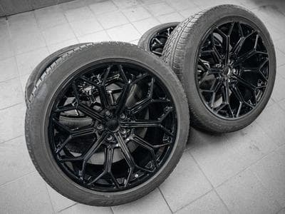 Felgen und Reifen – 22" - Foto 1