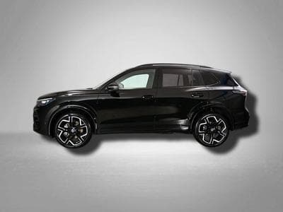 VW Tiguan R-Line 2.0 TSI OPF 4MOTION 7-Gang DSG (2025) - Foto 2