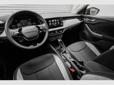 Skoda Scala 1,0 TSI DSG (2025) - Foto 6