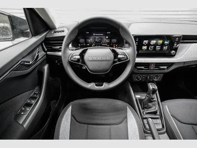 Skoda Scala 1,0 TSI DSG (2025) - Foto 7