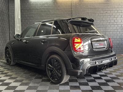 Mini Cooper S JCW 178 CV ** Toit ouvrant ** Harman ** Caméra (2024) - Photo 6