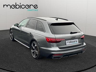 Audi A4 Avant S Line / Diesel (2022) - Photo 5