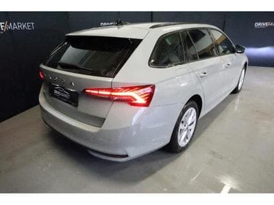 Skoda Octavia Selection (2025) - Photo 3