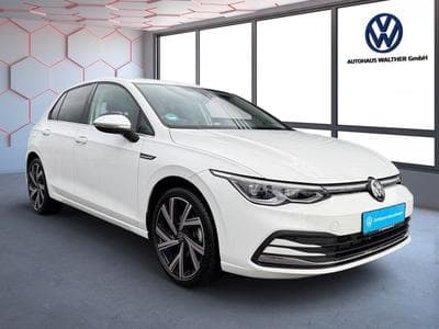 VW Golf Golf VIII Lim. Style eTSI (2023) - Foto 2