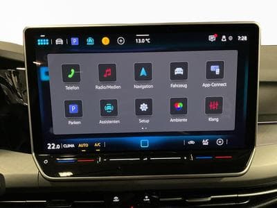 VW Golf Life+DSG+Navi+LED (2025) - Photo 13