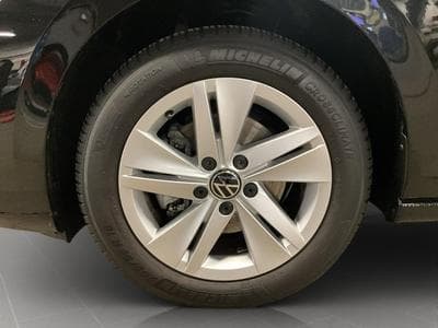 VW Golf Life+DSG+Navi+LED (2025) - Photo 8