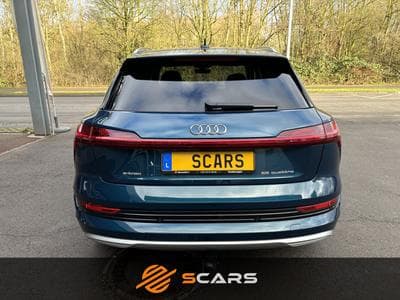 Audi Q8 55 Quattro 408cv (2019) - Foto 6