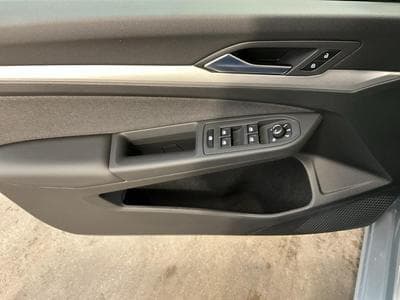 VW Golf Life+DSG+LED+Navi (2025) - Photo 14