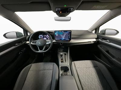 VW Golf Life+DSG+LED+Navi (2025) - Photo 2