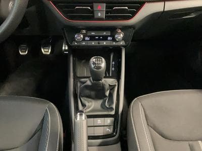 Skoda Kamiq Monte-Carlo+BVM+Pano+RearView (2025) - Photo 14