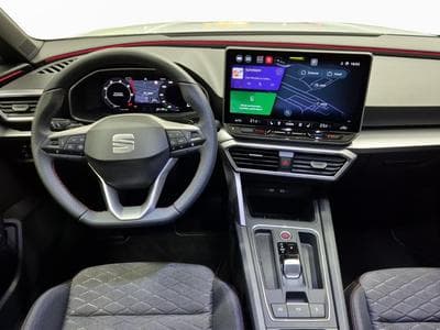 Seat Leon FR (2025) - Photo 2