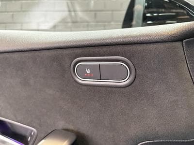 Mercedes A 200 AMG EDITION 163 CV * ATTELAGE * CAMÉRA * (2024) - Photo 10