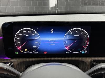 Mercedes A 200 AMG EDITION 163 CV * ATTELAGE * CAMÉRA * (2024) - Photo 15