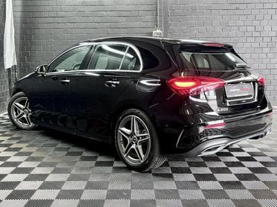 Mercedes A 200 AMG EDITION 163 CV * ATTELAGE * CAMÉRA * (2024) - Photo 4