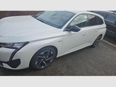 Peugeot 308 1.6 PHEV ALLURE 150CV b.a. (2023) - Foto 2