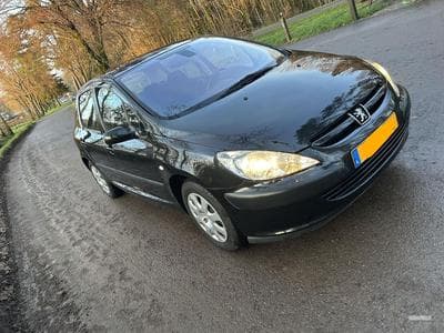 Peugeot 307 (2004) - Foto 1