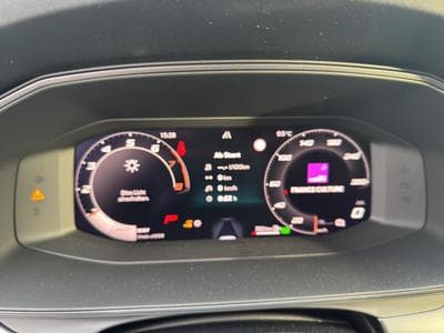 Cupra Leon Sportstourer MHEV (2025) - Photo 10