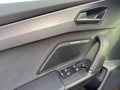 Cupra Leon Sportstourer MHEV (2025) - Photo 11