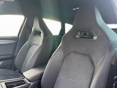 Cupra Leon Sportstourer MHEV (2025) - Photo 15