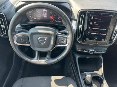 Volvo XC40 T3 Momentum Pro / Essence (2021) - Photo 12