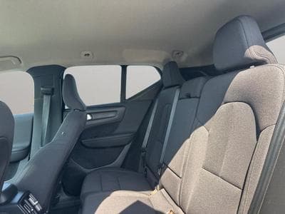 Volvo XC40 T3 Momentum Pro / Essence (2021) - Photo 13