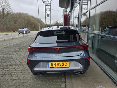 Cupra Leon 1.5 TSI 150cv BM (2024) - Photo 4