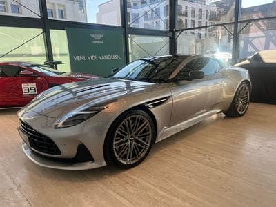 Aston-Martin DB12 4.0l V8 680cv (2025) - Photo 1