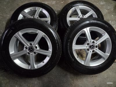 Jantes et pneus – 17" - Photo 1