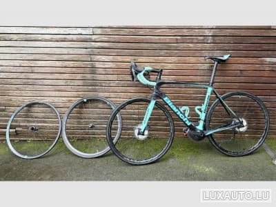 Infinito CV Disc Ultegra