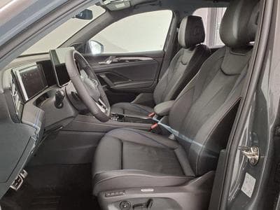 VW Tiguan R-Line 2.0 TSI 4MOTION 7-Gang-DSG (2025) - Foto 9