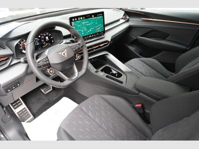 Cupra Terramar 1.5 eTSI DSG (2025) - Photo 13