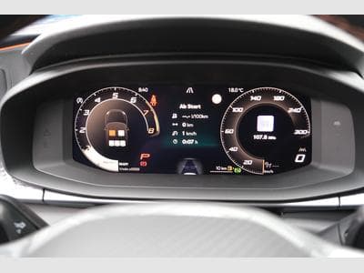 Cupra Terramar 1.5 eTSI DSG (2025) - Photo 14