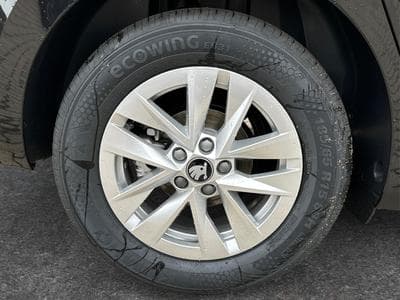 Skoda Fabia Selection (2025) - Foto 9