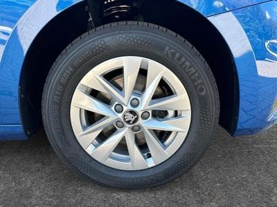 Skoda Fabia Selection (2025) - Foto 9