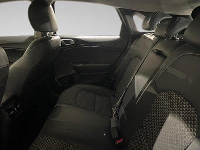 Kia Ceed 1.0 PULSE (2024) - Photo 11