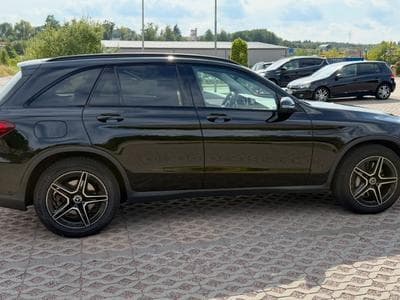 Mercedes GLC 220 AMG Line außen u innen ,Pano,Night,Kam (2021) - Photo 3