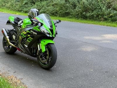 Kawasaki ZX10R Zx10r replica krt (2019) - Photo 1
