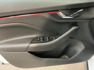 Skoda Scala Monte-Carlo+BVM+Pano+RearView+LED (2025) - Foto 10