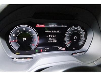 Audi Q2 35 TFSI S Tronic (2024) - Photo 4